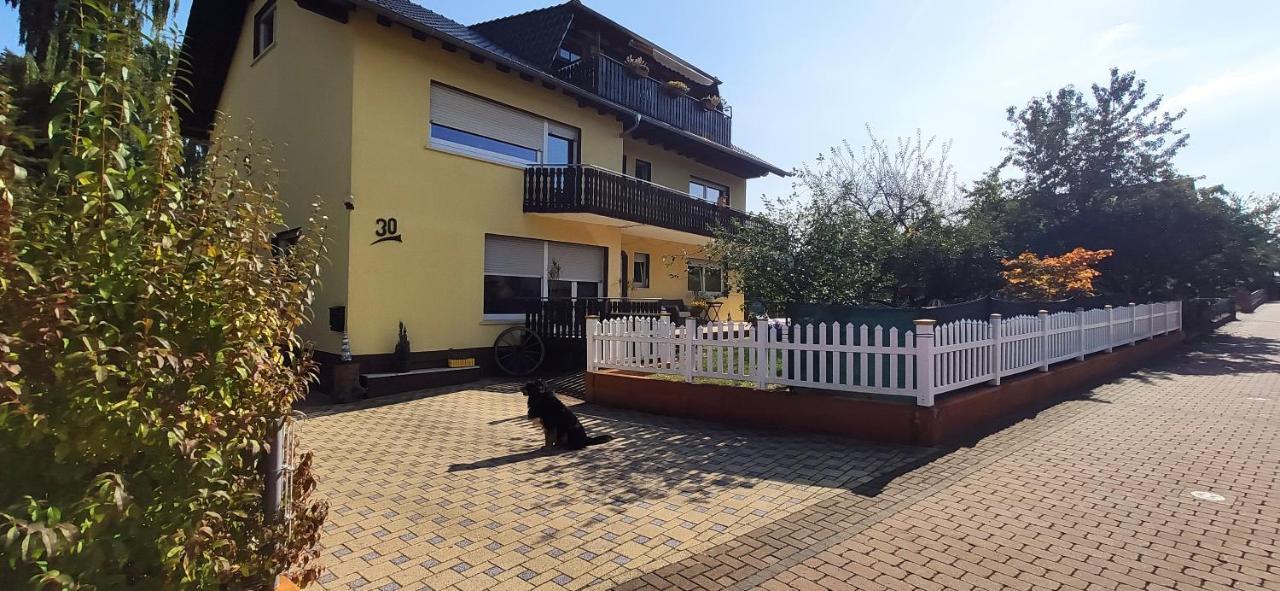 Monteur Unterkunft Gaestewohnung Ferienwohnung - Haus Huth Freigericht ภายนอก รูปภาพ