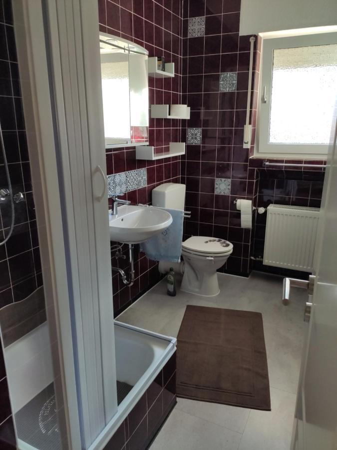 Monteur Unterkunft Gaestewohnung Ferienwohnung - Haus Huth Freigericht ภายนอก รูปภาพ